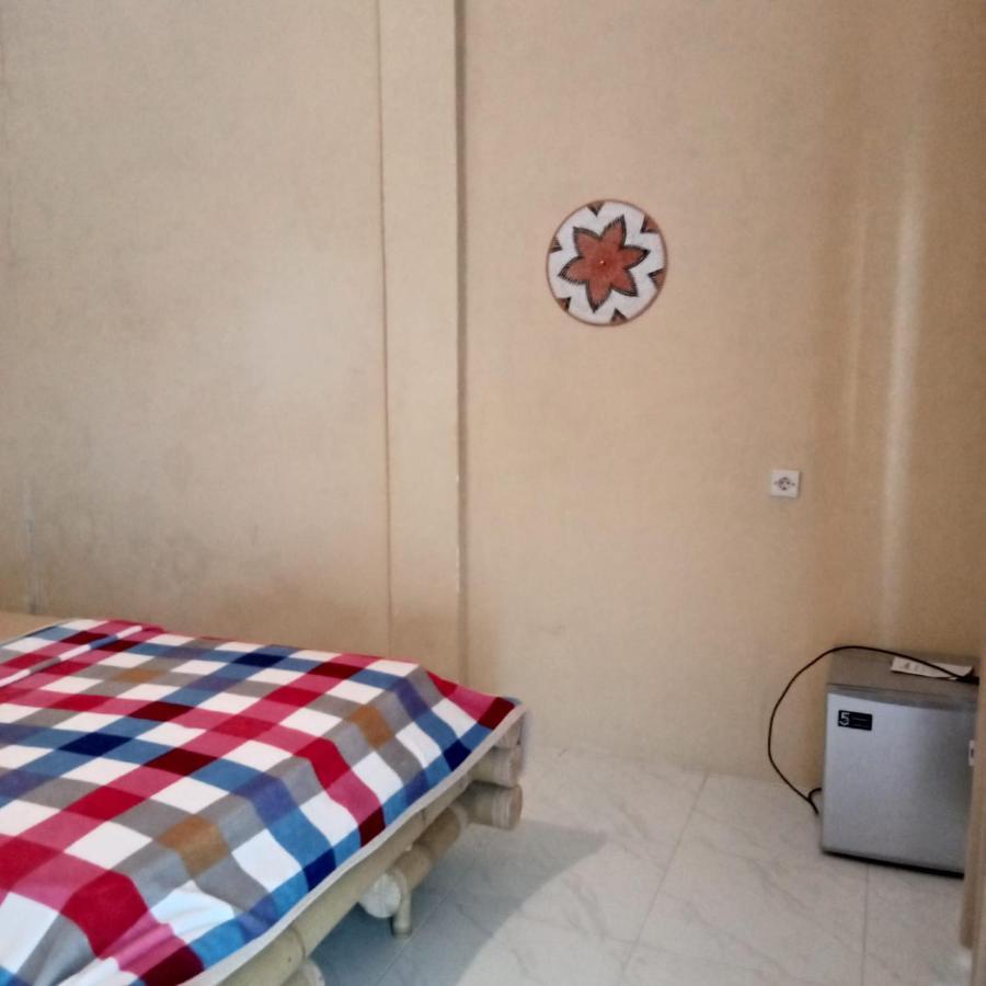 Sunrise Bukit Asam Homestay Kuta  Bagian luar foto